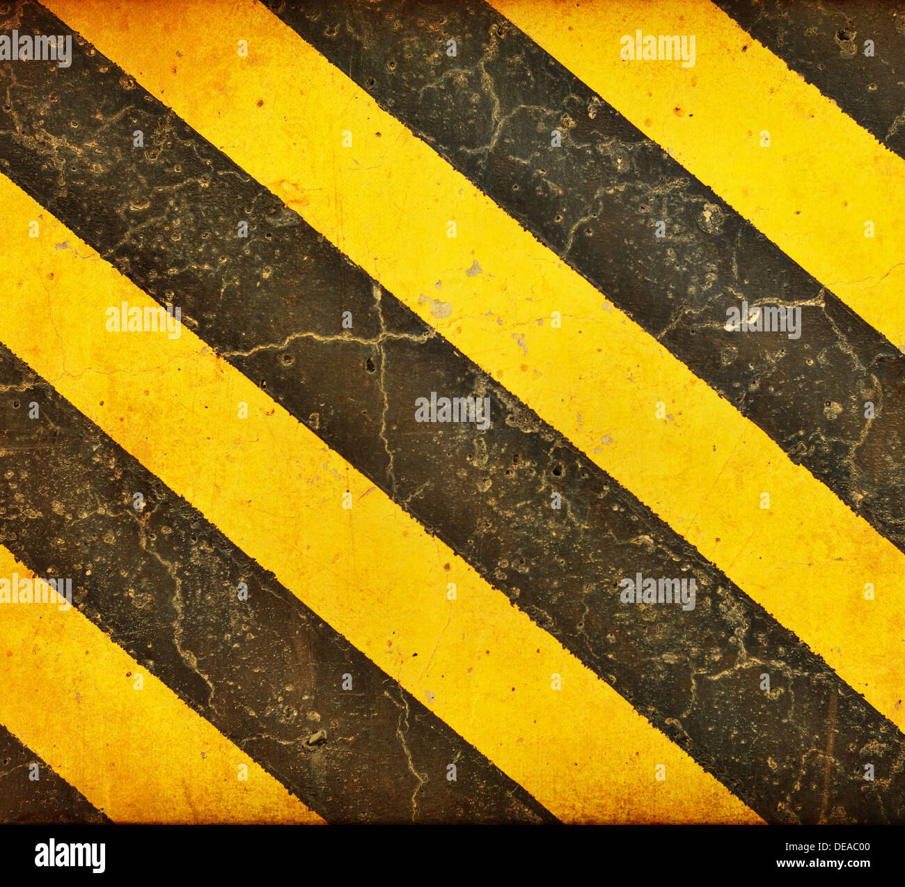 Schwarz-gelbe Gefahr Linien mit Grunge-Effekte Stockfoto