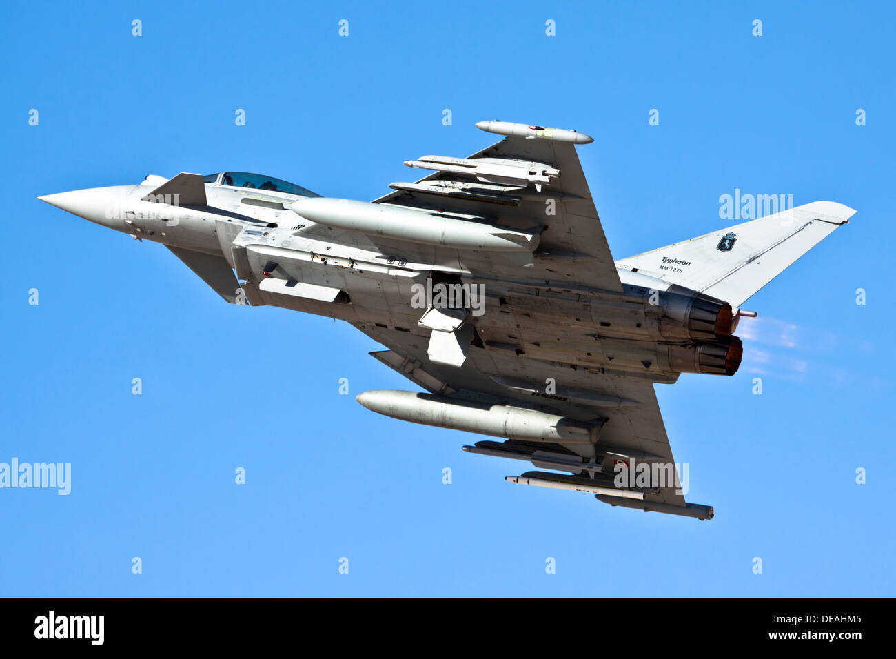 Italienische Luftwaffe Eurofighter Typhoon im Flug Stockfoto