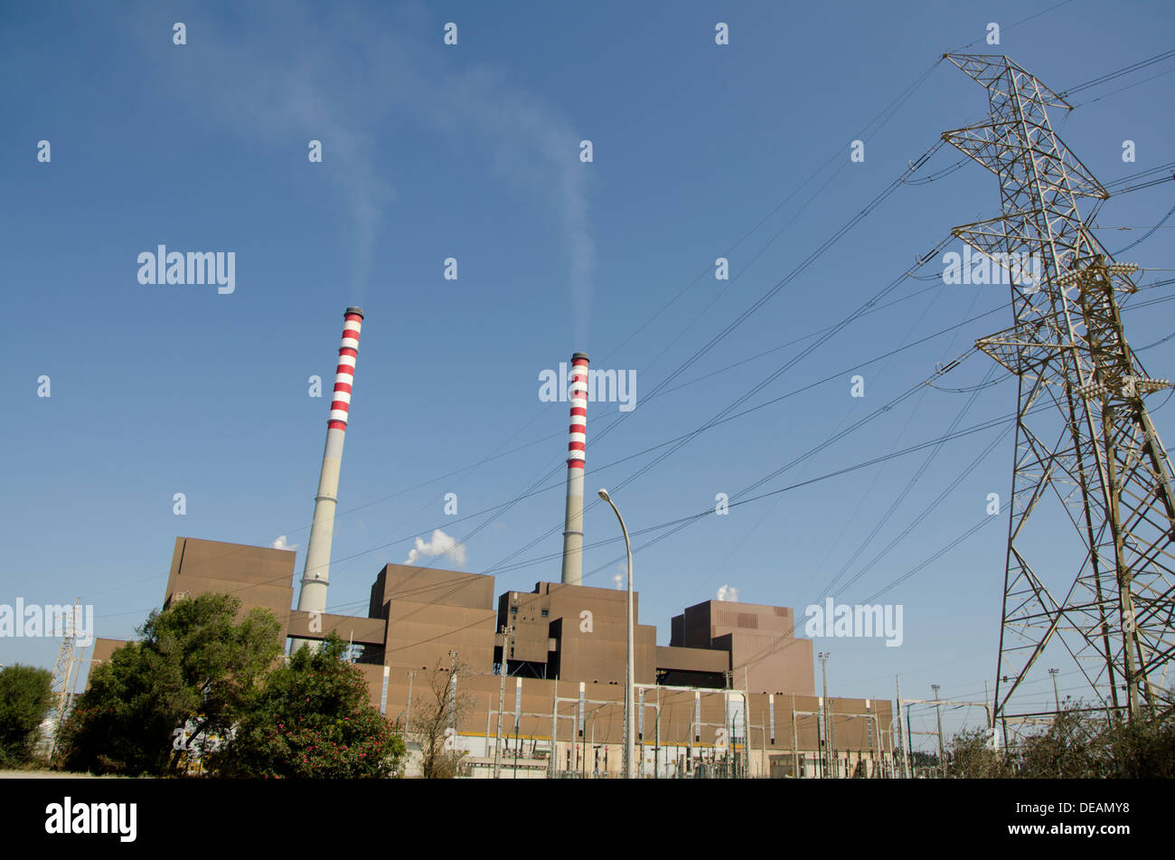 Kohle-Kraftwerk in Sines, Portugal Stockfoto