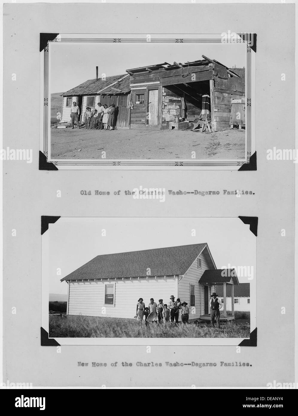 Fotografien, die alte und neue Häuser der Charles Washo-Degarmo Familien dokumentieren, die im Jahresbericht gezeigt werden und die Entwicklung der Familienresidenzen im Laufe der Zeit zeigen. Stockfoto