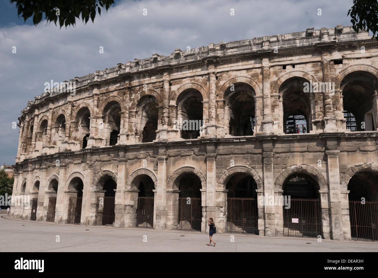 Das römische Amphitheater in Nîmes, Provence, Frankreich Stockfoto