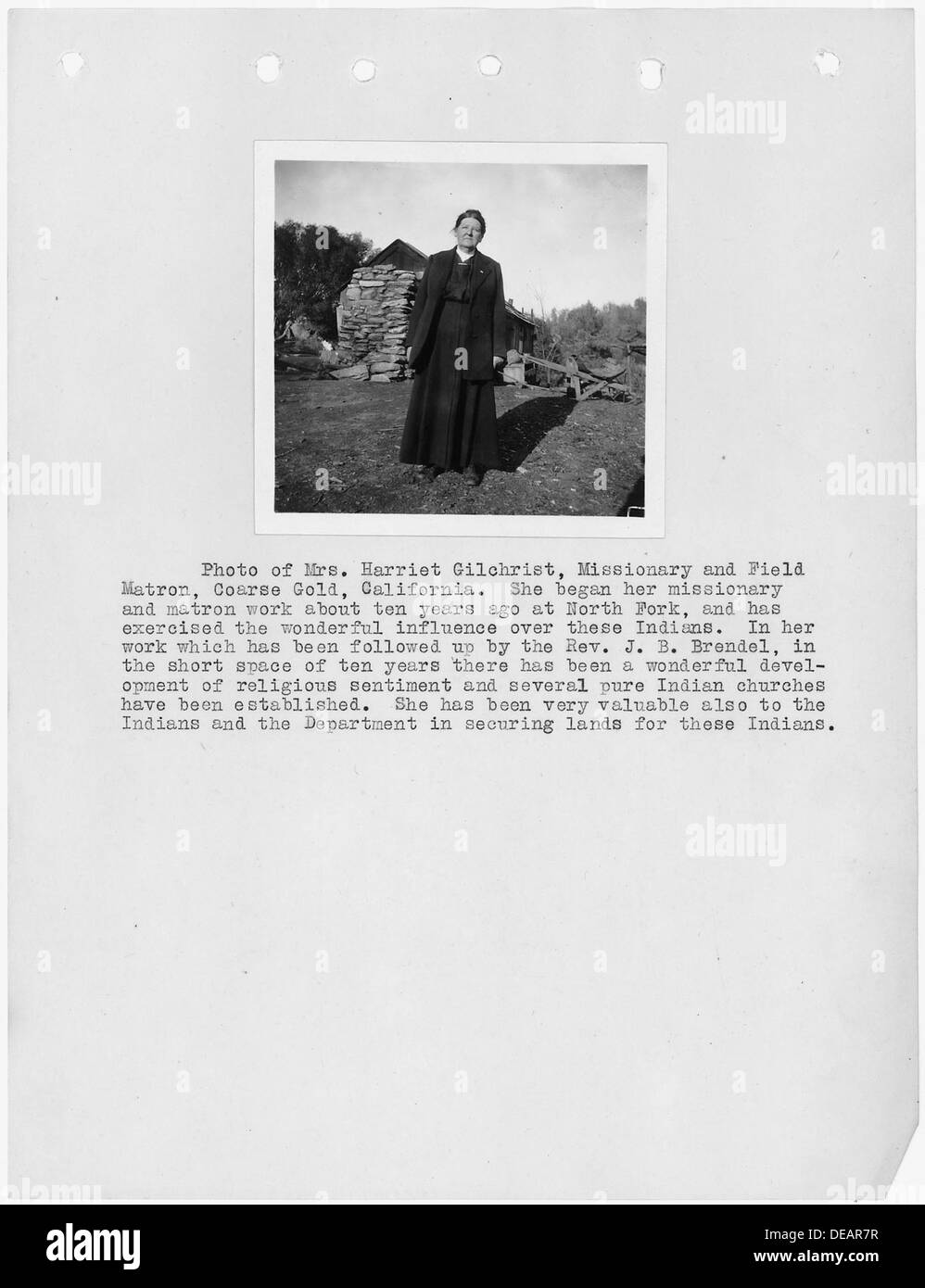 Dieses Foto zeigt Mrs. Harriet Gilchrist, eine Missionarin und Feldmatronin, in Coarse Gold, Kalifornien. Sie widmete ihr Leben dem Dienst in der Region und unterstützte lokale Gemeinden. Stockfoto