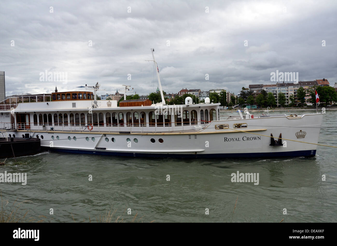 Königskrone Kreuzfahrtschiff in Basel, Fluss Rhein, Schweiz, Europa Stockfoto