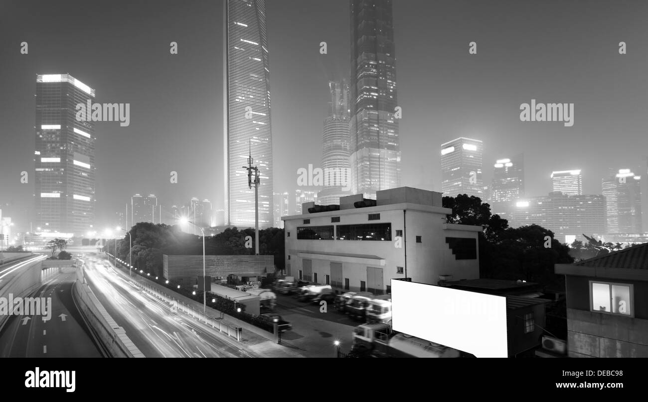 Shanghai Lujiazui Finanz & Trade Zone moderne Stadt Nacht Hintergrund Stockfoto