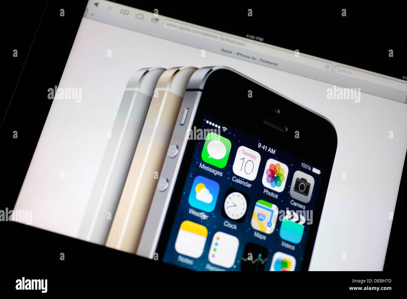 iPhone 5 s Web-Seite in ein Apple iPad Stockfoto