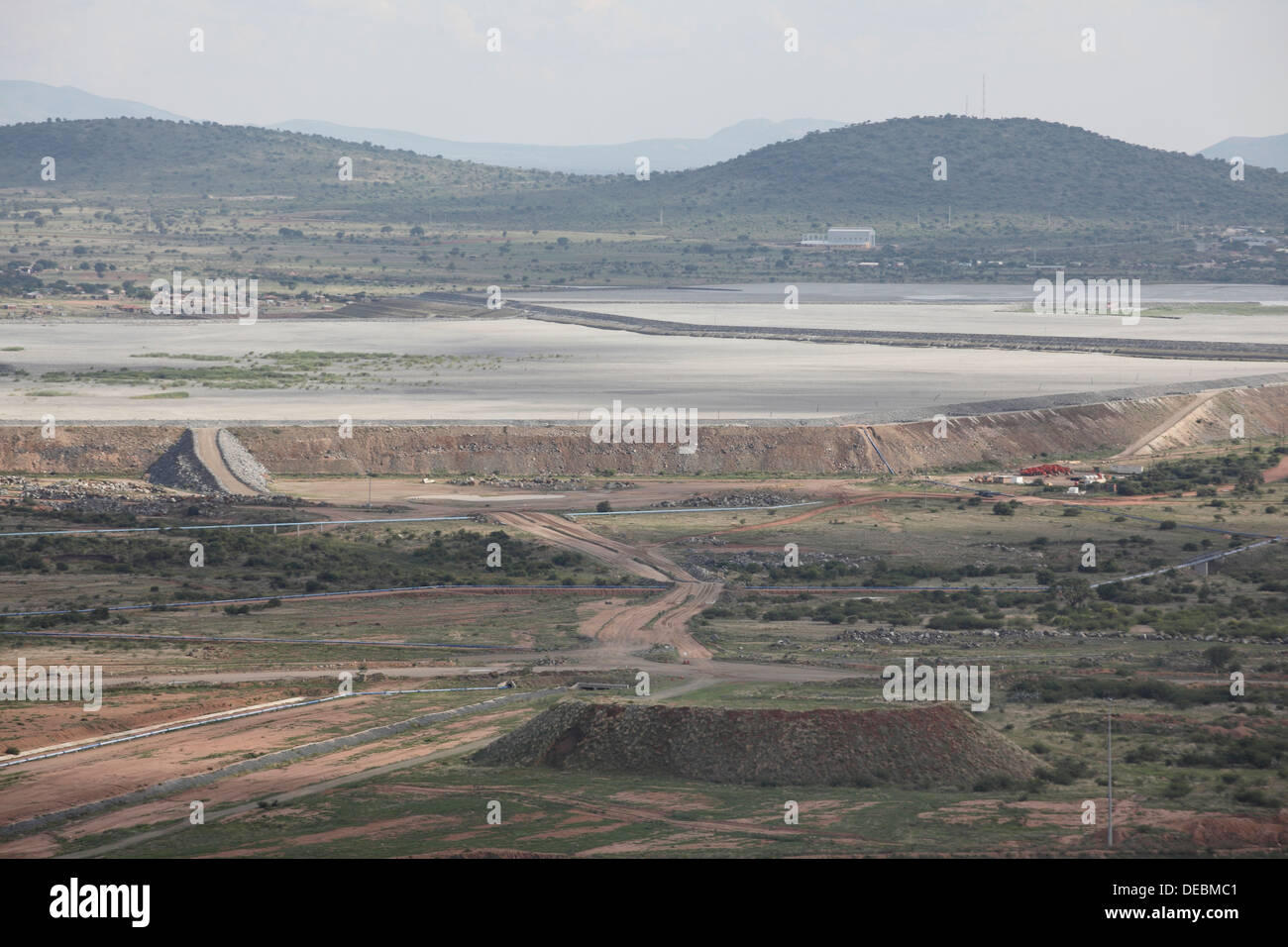 Bergematerial dam im Potgietersrus Platinum mir, Limpopo, Südafrika, Stockfoto