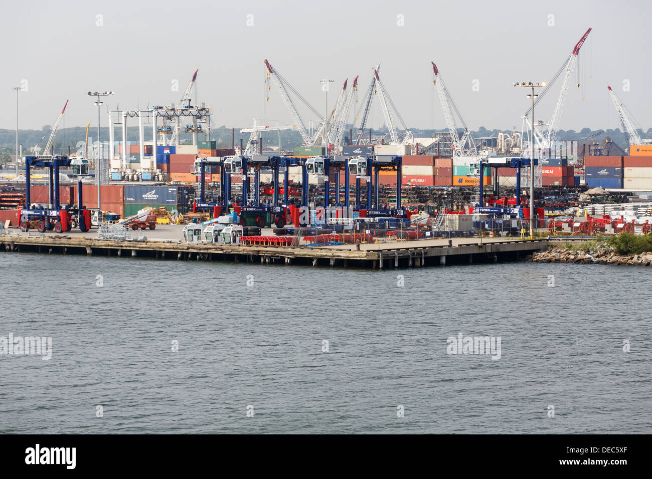 Heavy Industriehafen in Bayonne, New Jersey Stockfoto