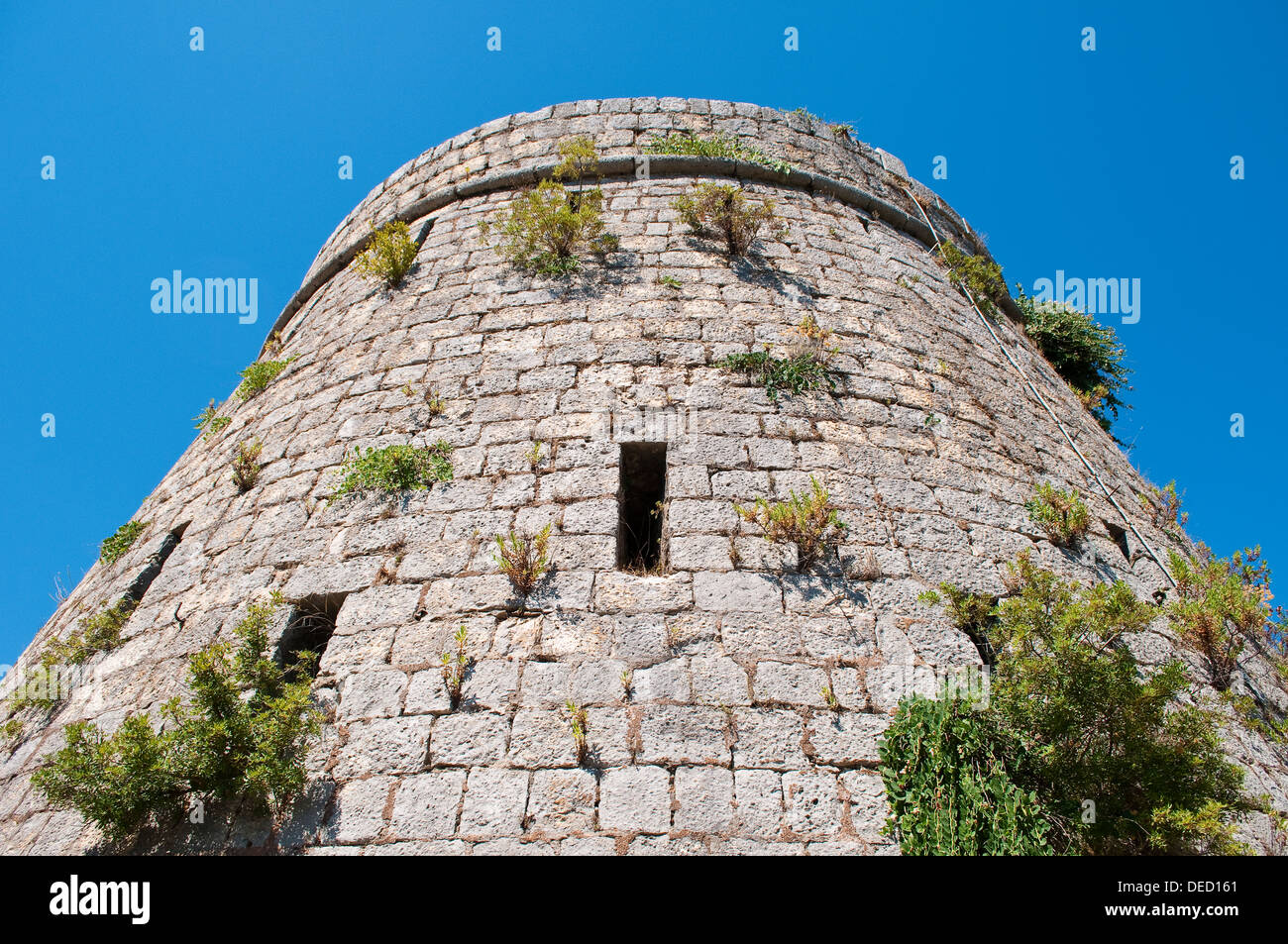 Mittelalterliche Festung Turm außerhalb der Stadt Korcula, Kroatien Stockfoto