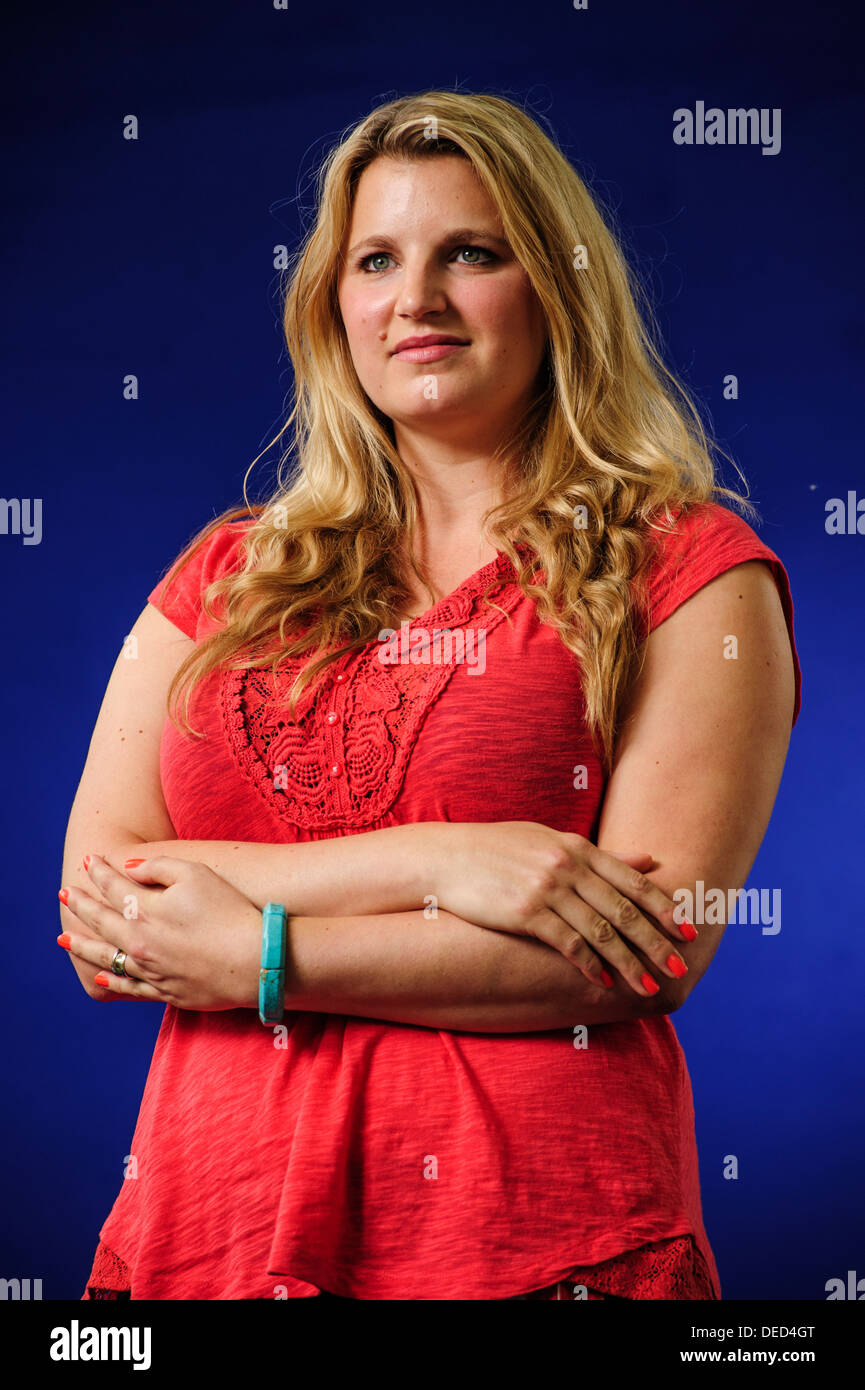Emylia Hall, britische Schriftstellerin, Teilnahme an der Edinburgh International Book Festival, Samstag, 10. August 2013. Stockfoto