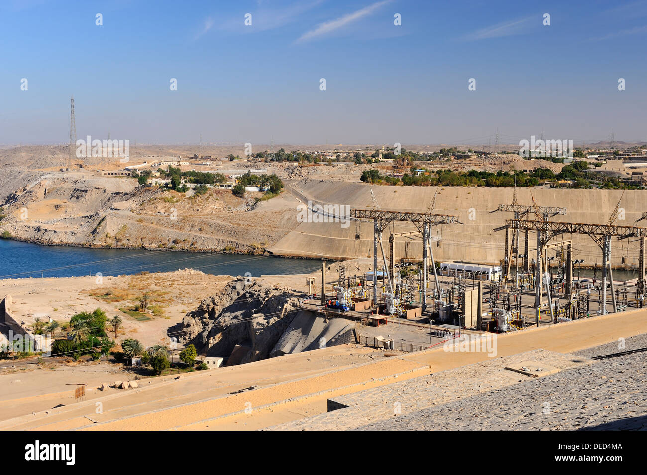 Wasserkraftwerk am Assuan-Hochdamm - Oberägypten Stockfoto