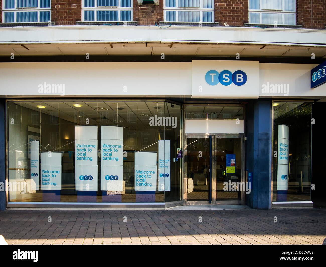 Die Vorderseite des TSB Bank in Portsmouth, England Stockfoto