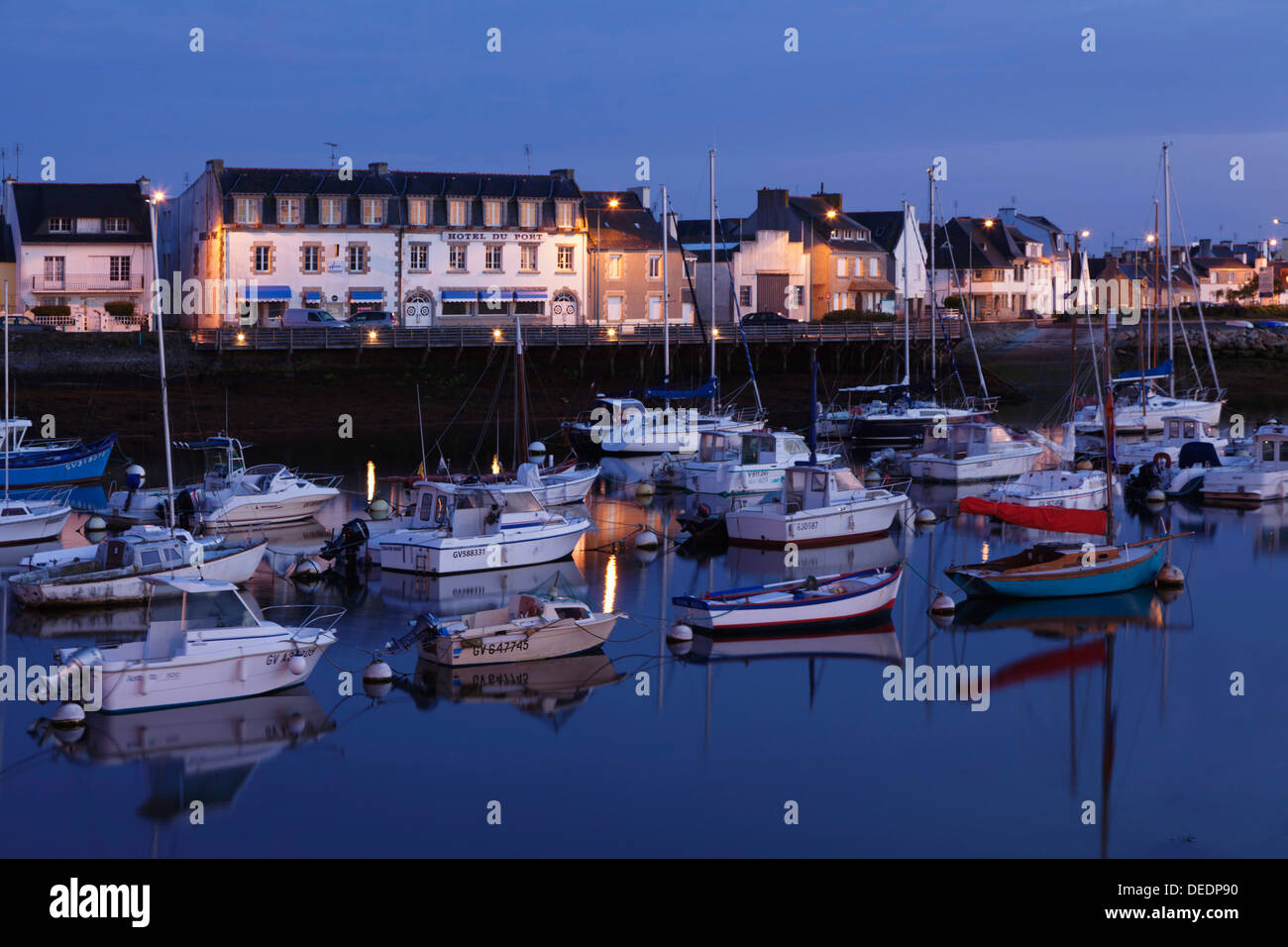 Hafen von Le Guilvinec, Finistere, Bretagne, Frankreich, Europa Stockfoto
