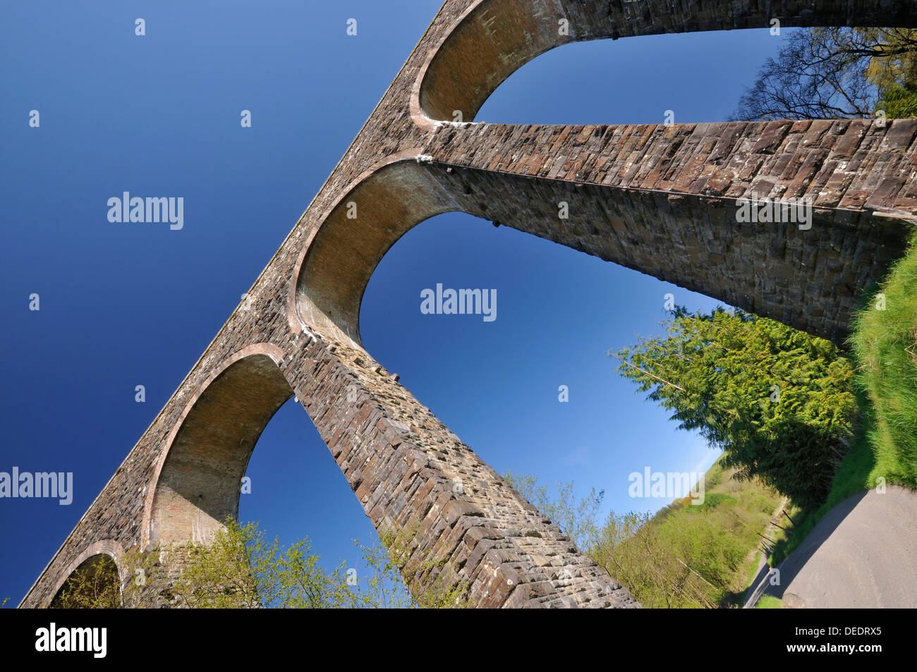 Cynghordy Viadukt über Heart of Wales Railway gebaut 1867 mit 18 Bögen abstrakte Ansicht Stockfoto