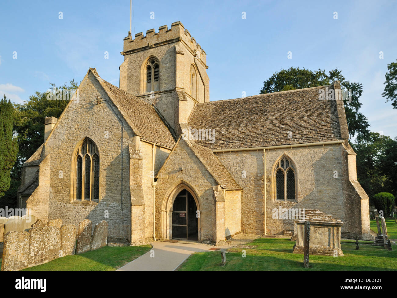 Kirche St. Kenelm Minster Lovell, Oxfordshire Stockfoto