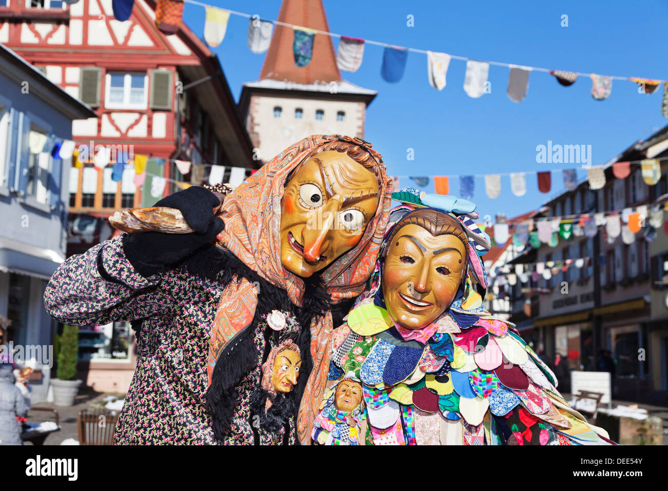 Paar in Tracht, schwäbischen alemannischen Karneval, Gengenbach, Black Forest, Baden-Württemberg, Deutschland Stockfoto