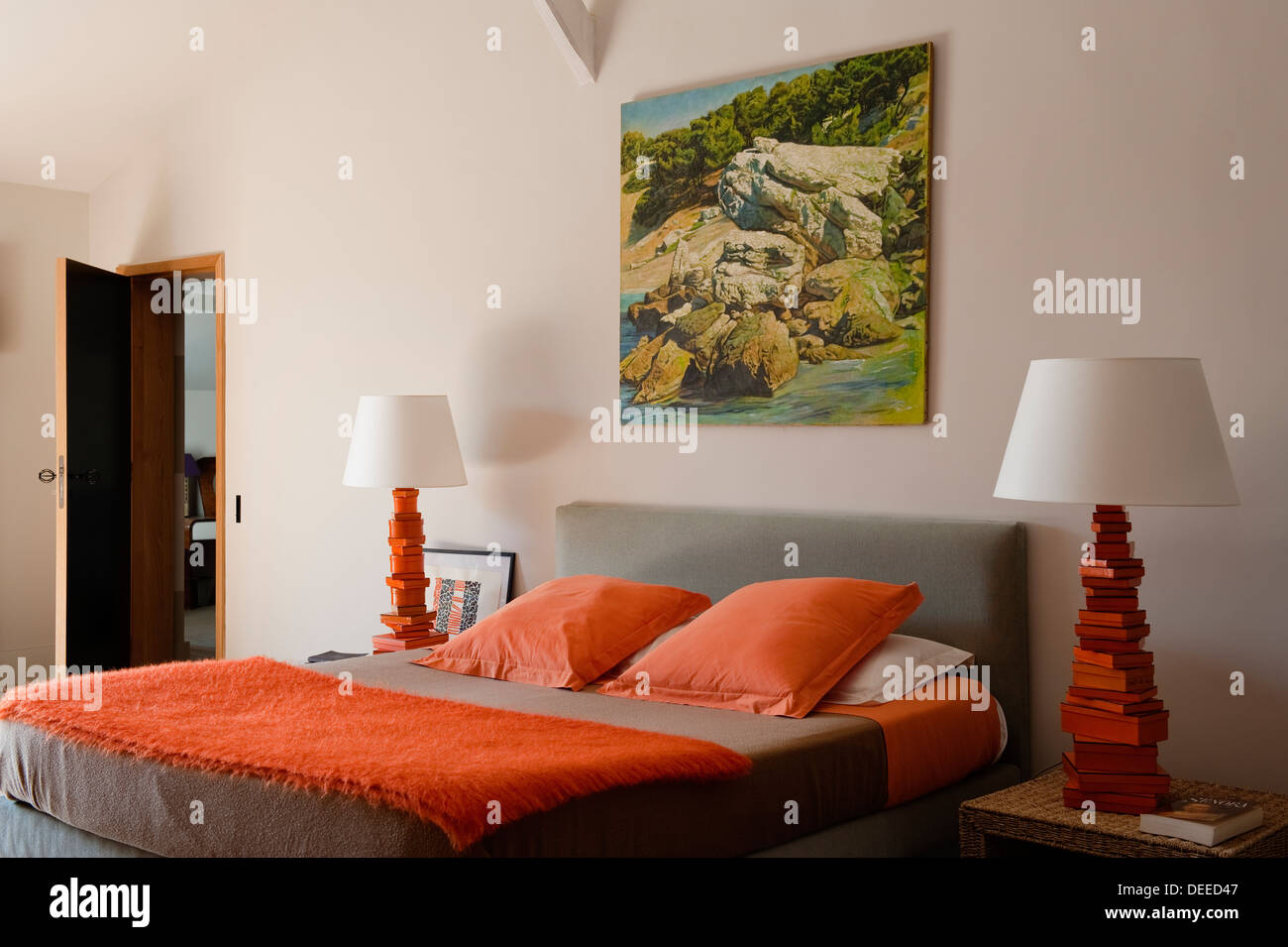 Schlafzimmer im Haus von Bruno und Dominique Lafourcade in der Provence Stockfoto