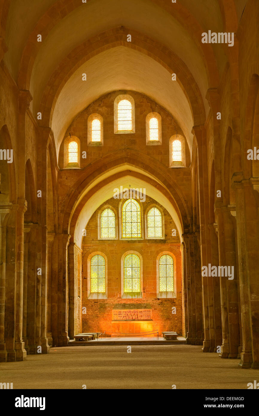 Das Kirchenschiff von Fontenay Abbey, UNESCO-Weltkulturerbe, Cote d ' or, Burgund, Frankreich Stockfoto