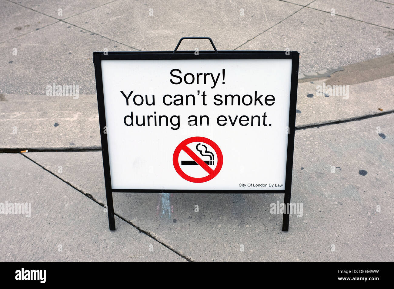 Kein Rauchen Zeichen auf einer Open-Air-Veranstaltung in Kanada. Stockfoto