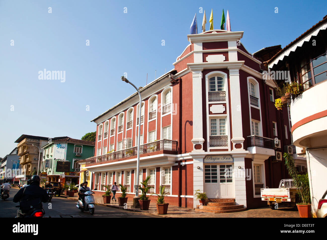 Fassade von einem Hotel, Panjim Inn, Panaji, Goa, Indien Stockfoto