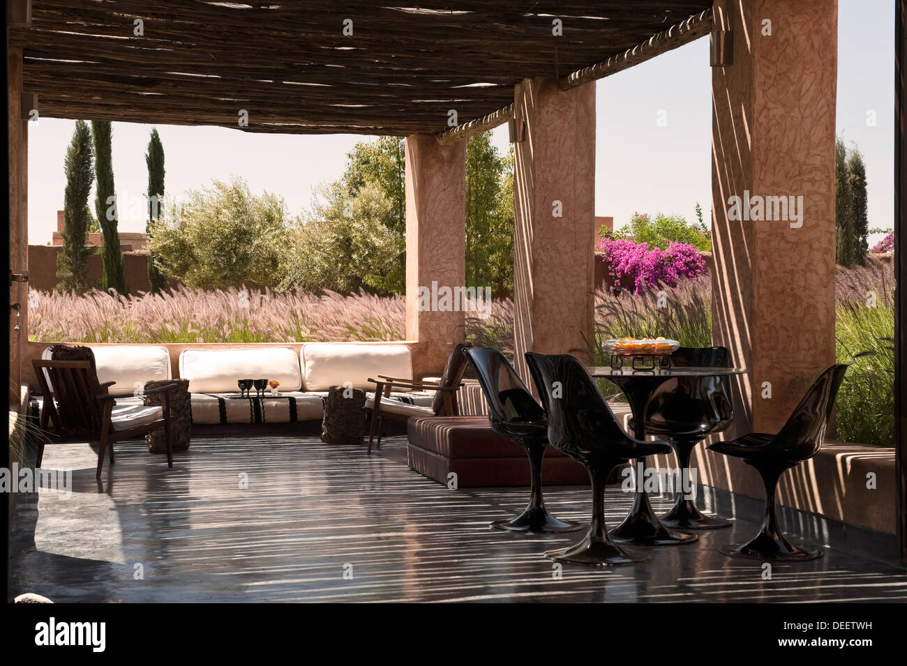 Terrasse des marokkanischen Neubau mit Innenarchitektur Romain Michel-Meniere Stockfoto