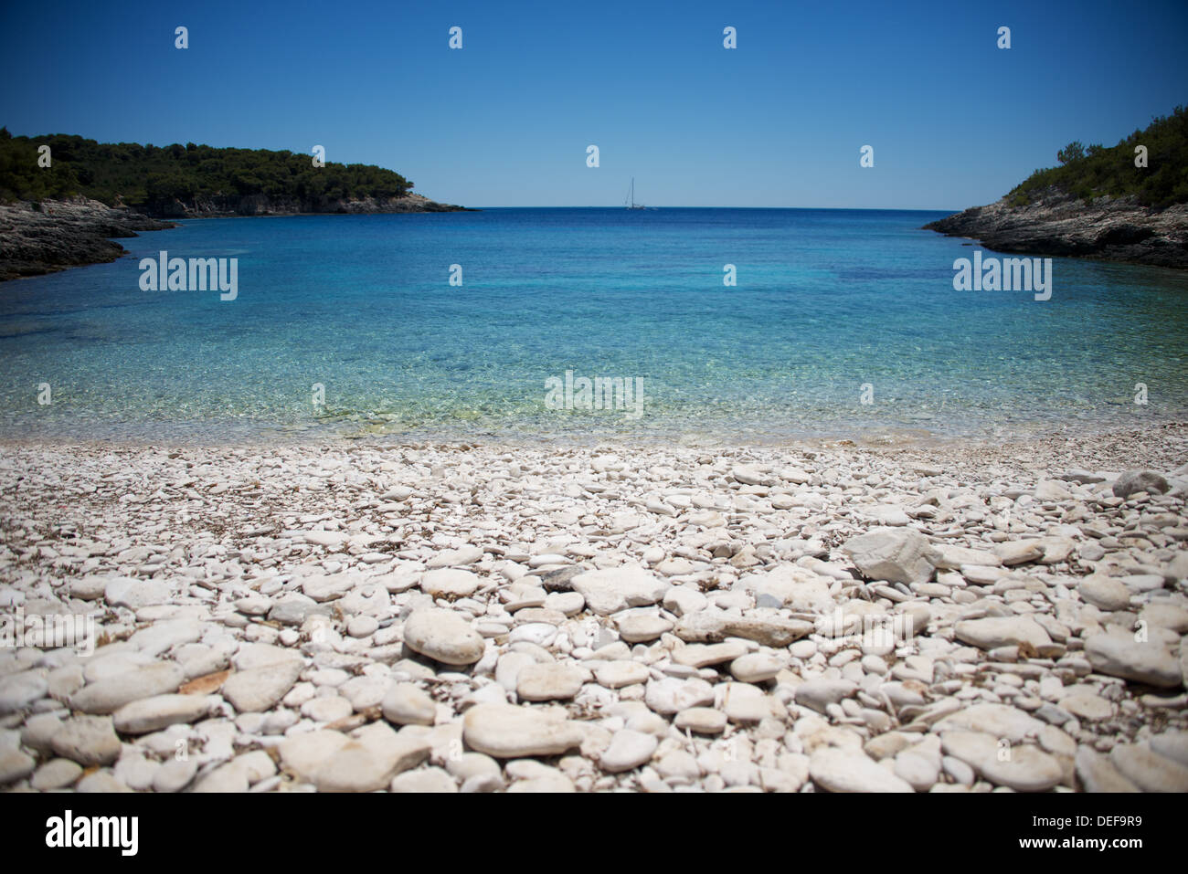 Strand vis kroatien -Fotos und -Bildmaterial in hoher Auflösung – Alamy