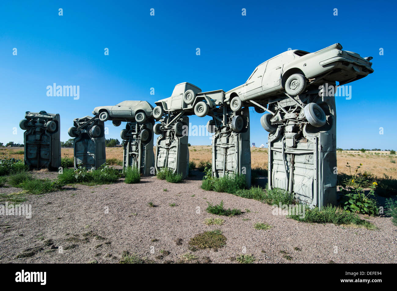 Carhenge, ein Nachbau der englischen Stonehenge, ausgefertigt von Autos in der Nähe von Allianz, Nebraska, Vereinigte Staaten von Amerika, Nordamerika Stockfoto