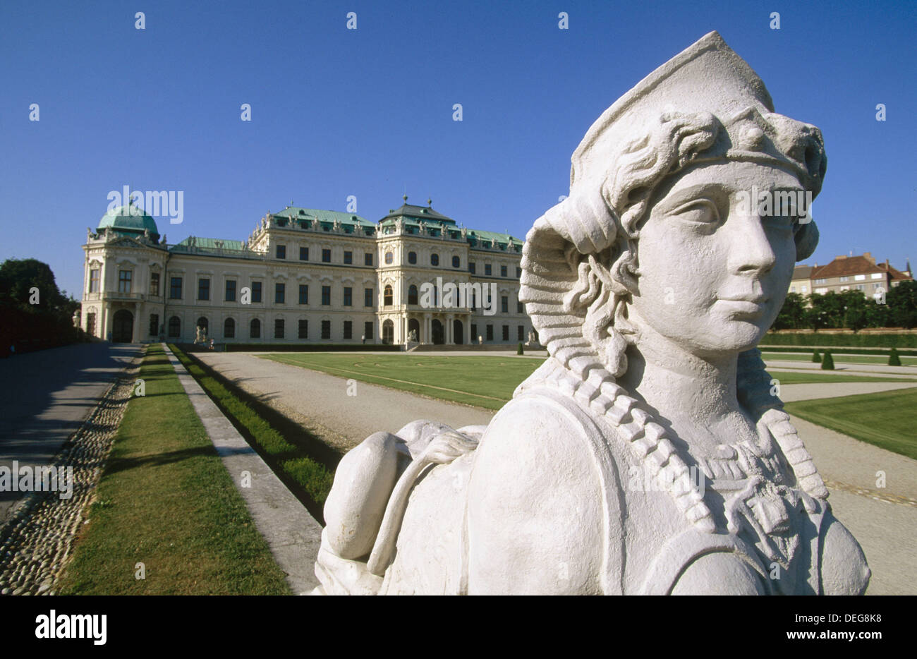 Sphinx Frau In Den Garten Von Schloss Belvedere Wien Osterreich