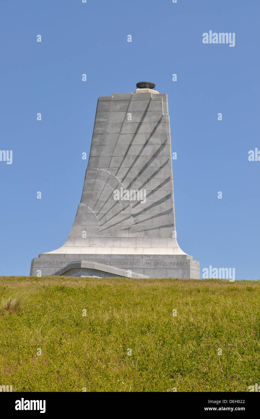 Die Wright Brüder Denkmal befindet sich auf Kill Devil Hill. Stockfoto