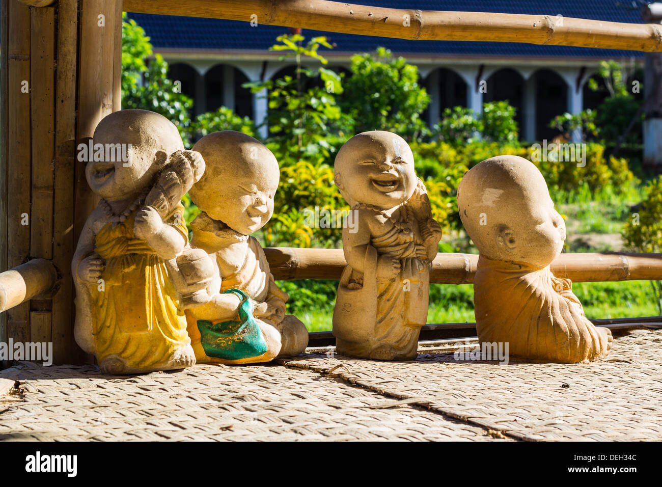 Puppe Ton Mönch in Thailand verwendet Stockfoto