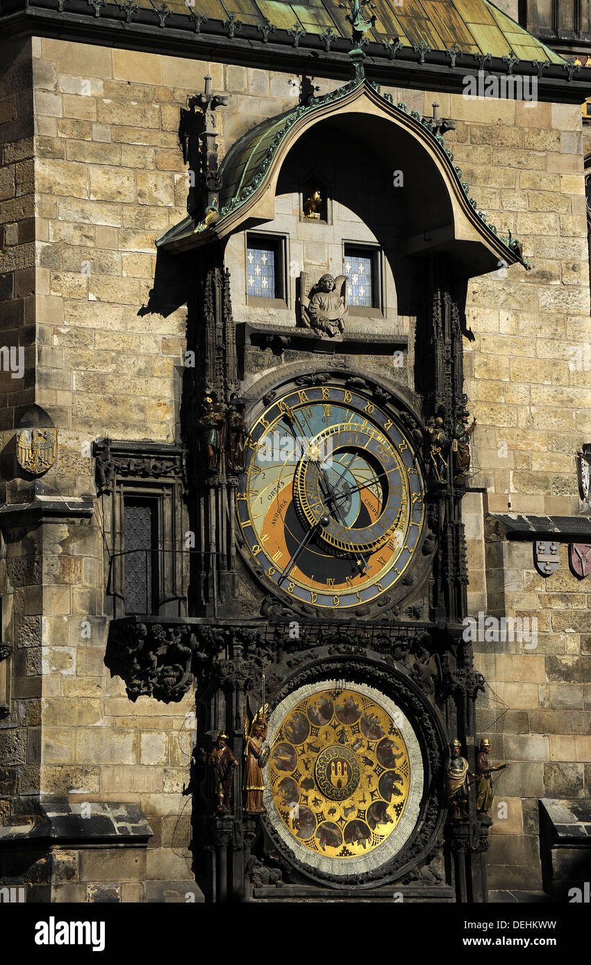 Der Prager Orloj oder astronomischen Uhr-Altstädter Rathaus. Prag. Tschechische Republik. Stockfoto