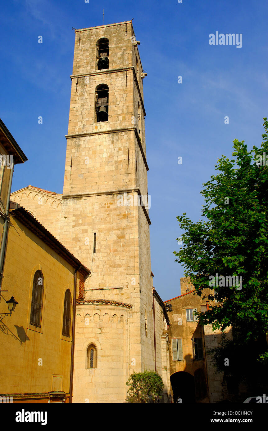 Cathedrale de Notre-Dame-du-Puy, Grasse (weltweite Hauptstadt der Parfümerie), Alpes-Maritimes, cote d ' Azur, Côte d ' Azur, Frankreich Stockfoto