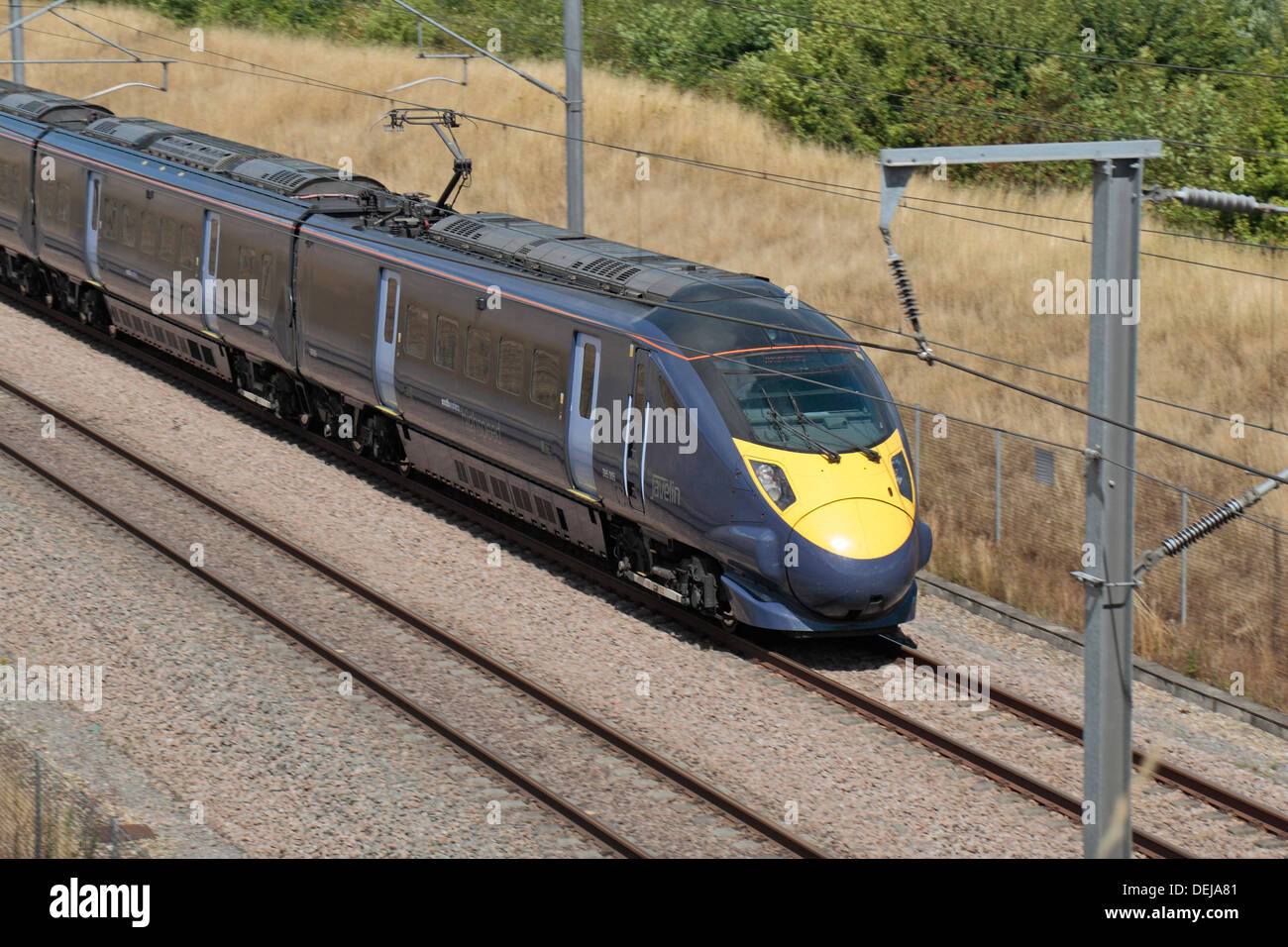 Ein Speer High Speed One (HS1) Zug Reise durch Kent, UK. Stockfoto