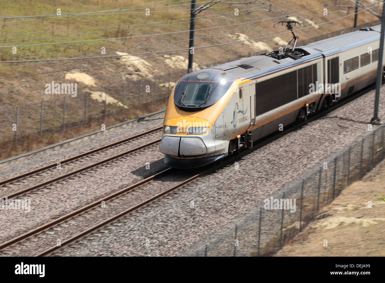 Ein Eurostar-Zug Reise durch Kent, UK. Stockfoto