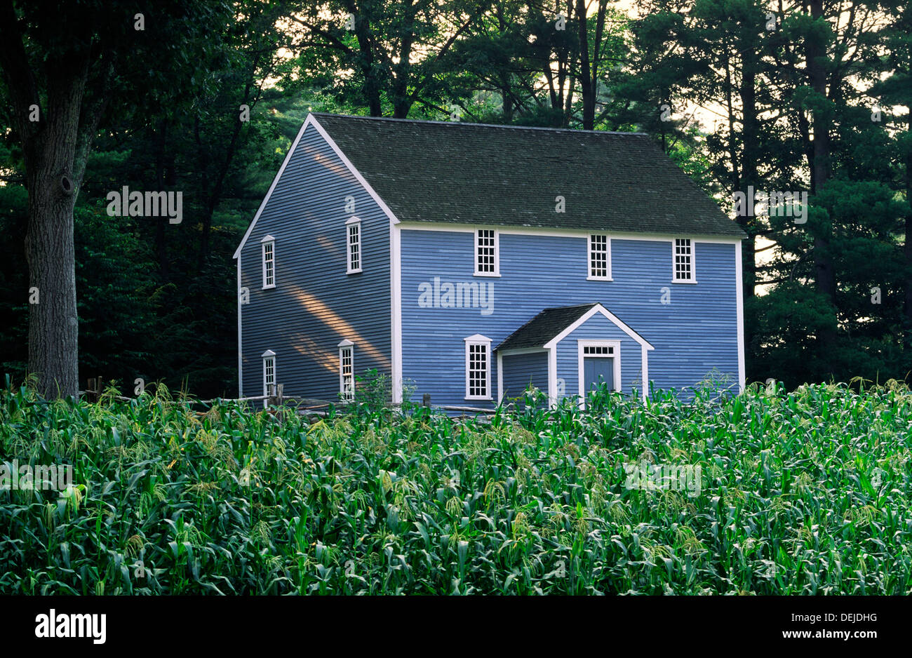 Das Friends Meeting House. Quäker Ort der Anbetung im lebenden Museum of Old Sturbridge Village, Massachusetts, USA Stockfoto