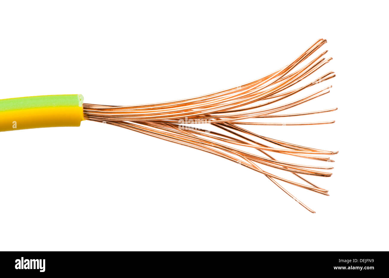 Freiliegende Kabel und Leitungen. Studio gedreht weiß isoliert Stockfoto