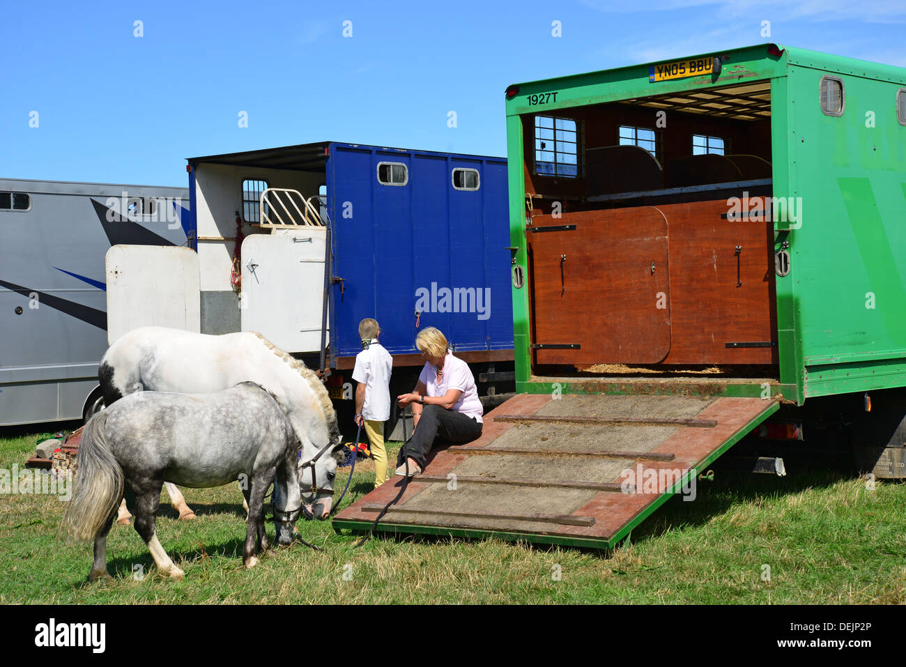 Pferdeanhänger in The Dunster Agricultural Show, Dunster Castle Rasenflächen, Dunster, Somerset, England, Vereinigtes Königreich Stockfoto