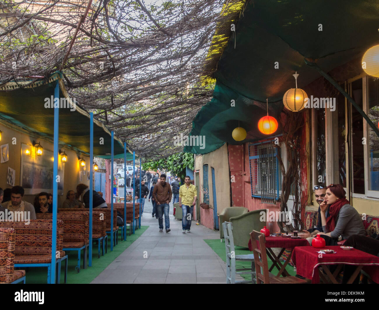 Istanbul, Samatya, Teegarten Telis in der Kuleli Sok. Stockfoto