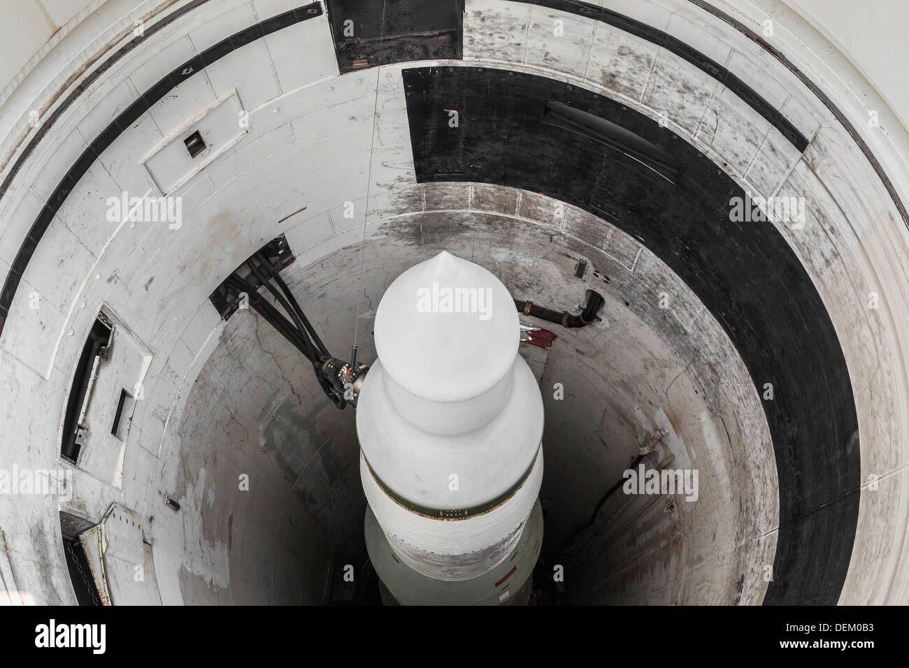 Draufsicht der Minuteman-Raketen in Startröhre Stockfoto