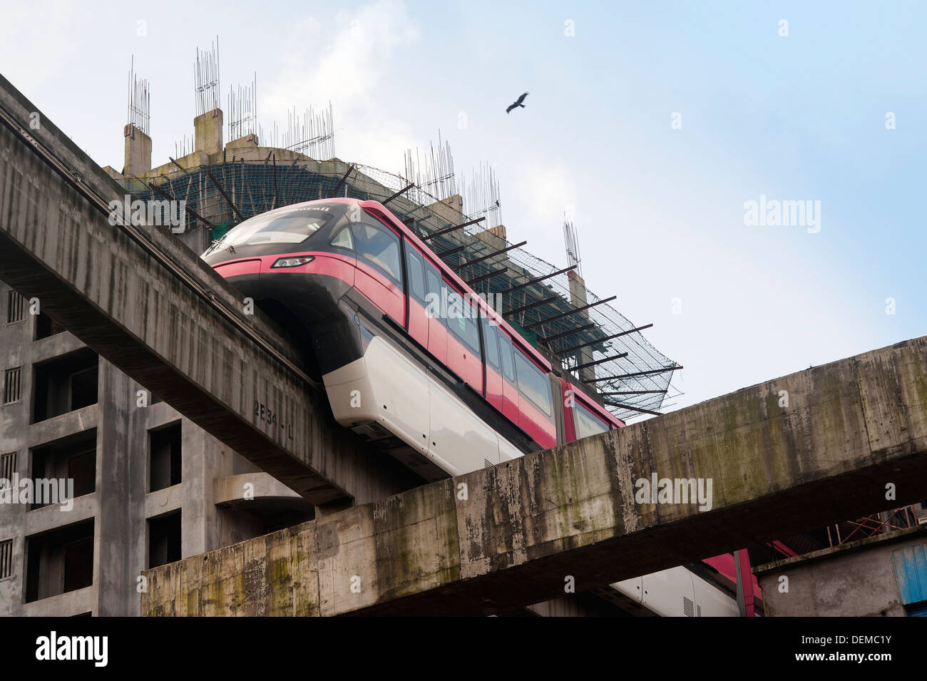 Einschienenbahn Testläufe durchmachenden in Mumbai, Maharashtra Stockfoto