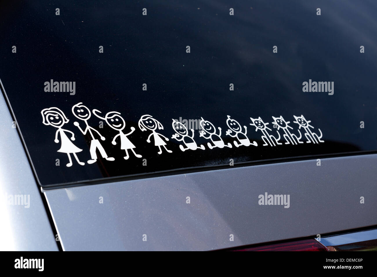 Aufkleber Auf Der Heckscheibe gro 223 e familie strichm 228 nnchen aufkleber auf der heckscheibe Aufkleber Auf Der Heckscheibe gro 223 e familie strichm 228 nnchen aufkleber auf der heckscheibe