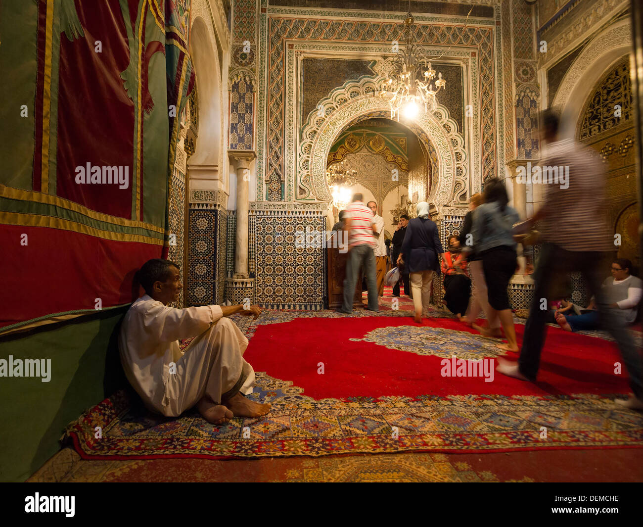 Zaouia Moulay Idriss II Moschee Eingang in Fez, Marokko Stockfoto