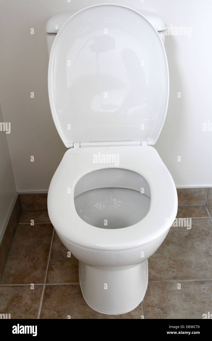 öffentliches Wc In Der Nähe Offene toilette -Fotos und -Bildmaterial in hoher Auflösung – Alamy
