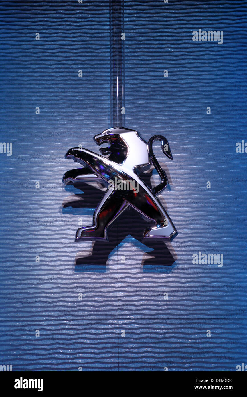 Peugeot company -Fotos und -Bildmaterial in hoher Auflösung – Alamy