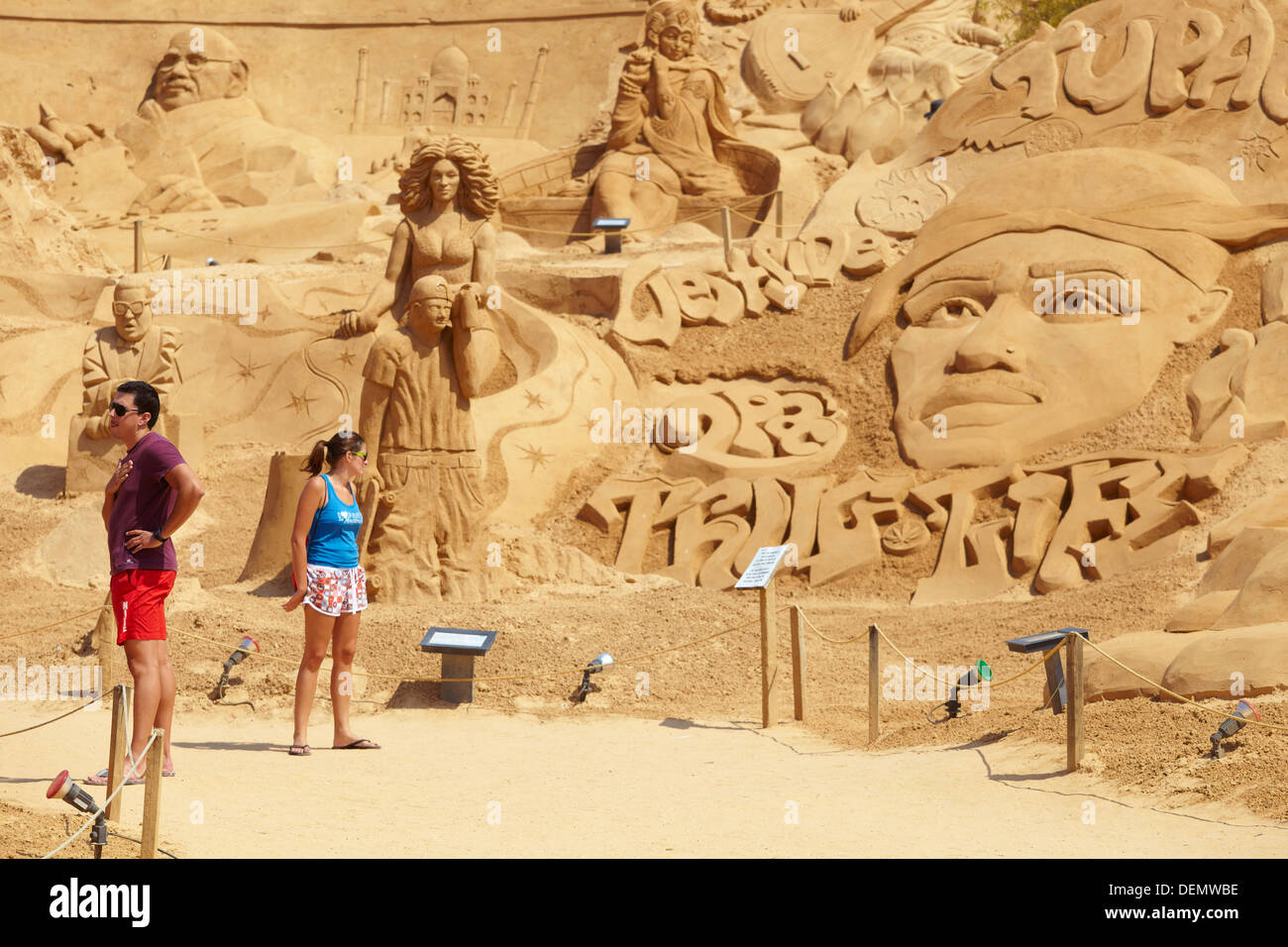 Sand-Skulpturen "Sand City 2013", Pera, Algarve, Portugal Stockfoto