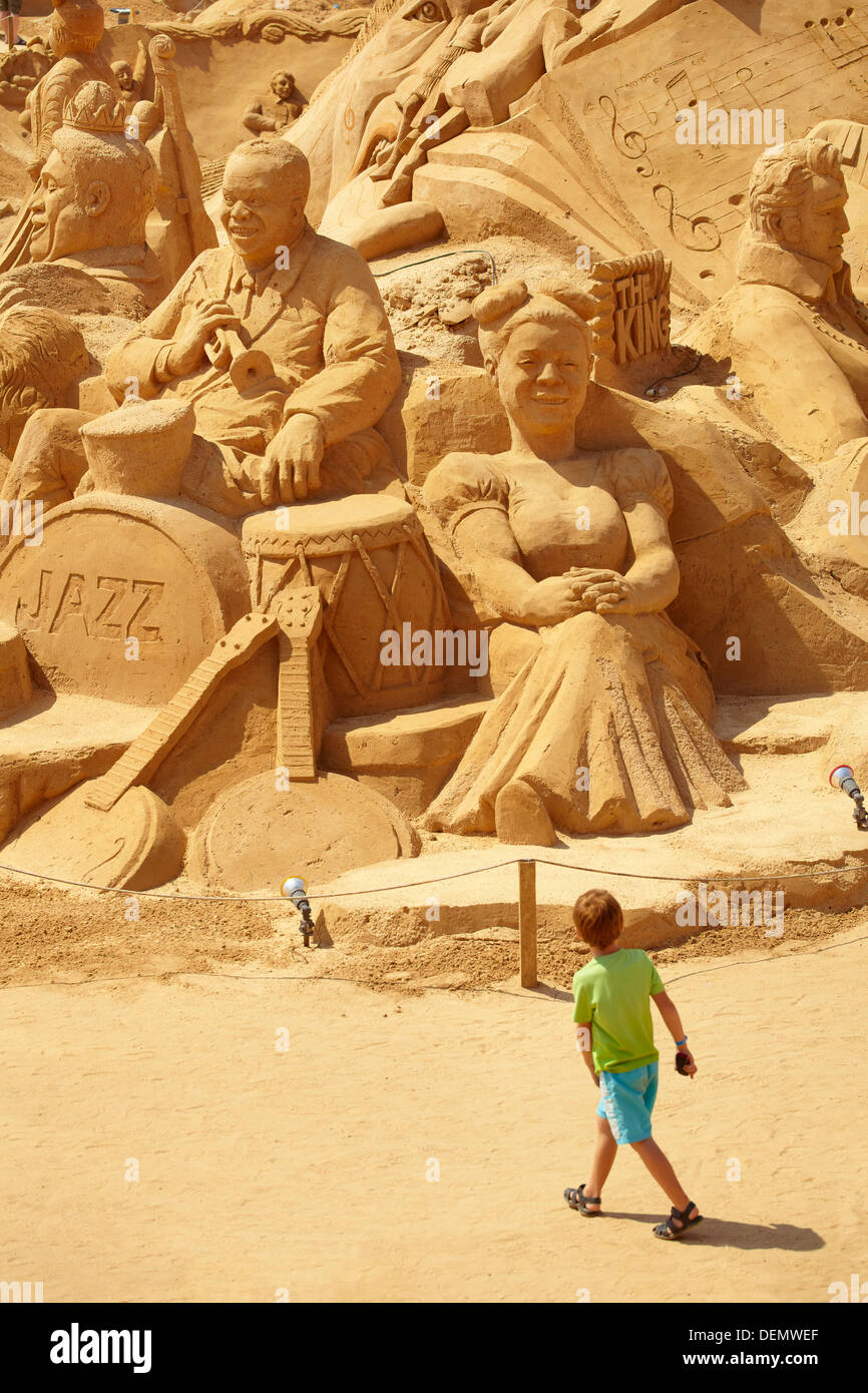 Sand-Skulpturen "Sand City 2013", Pera, Algarve, Portugal Stockfoto