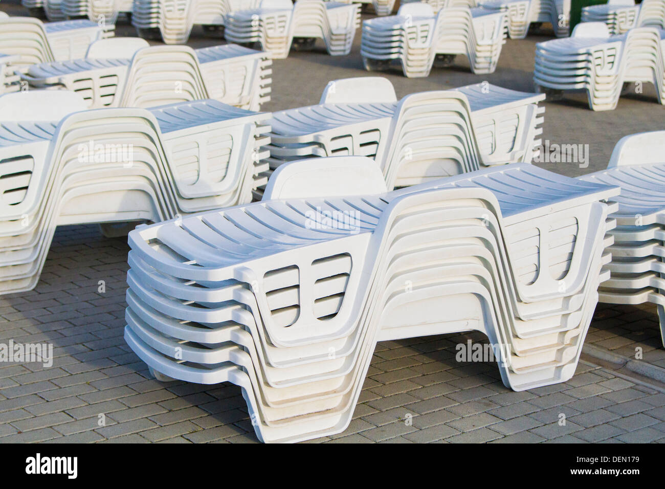 Strandkörbe in thermische Aqua Park - Baile Felix Rumänien Stockfoto