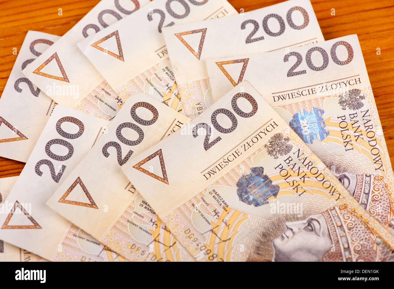 Viele zweihundert Polnischer Złoty-Banknoten Stockfoto