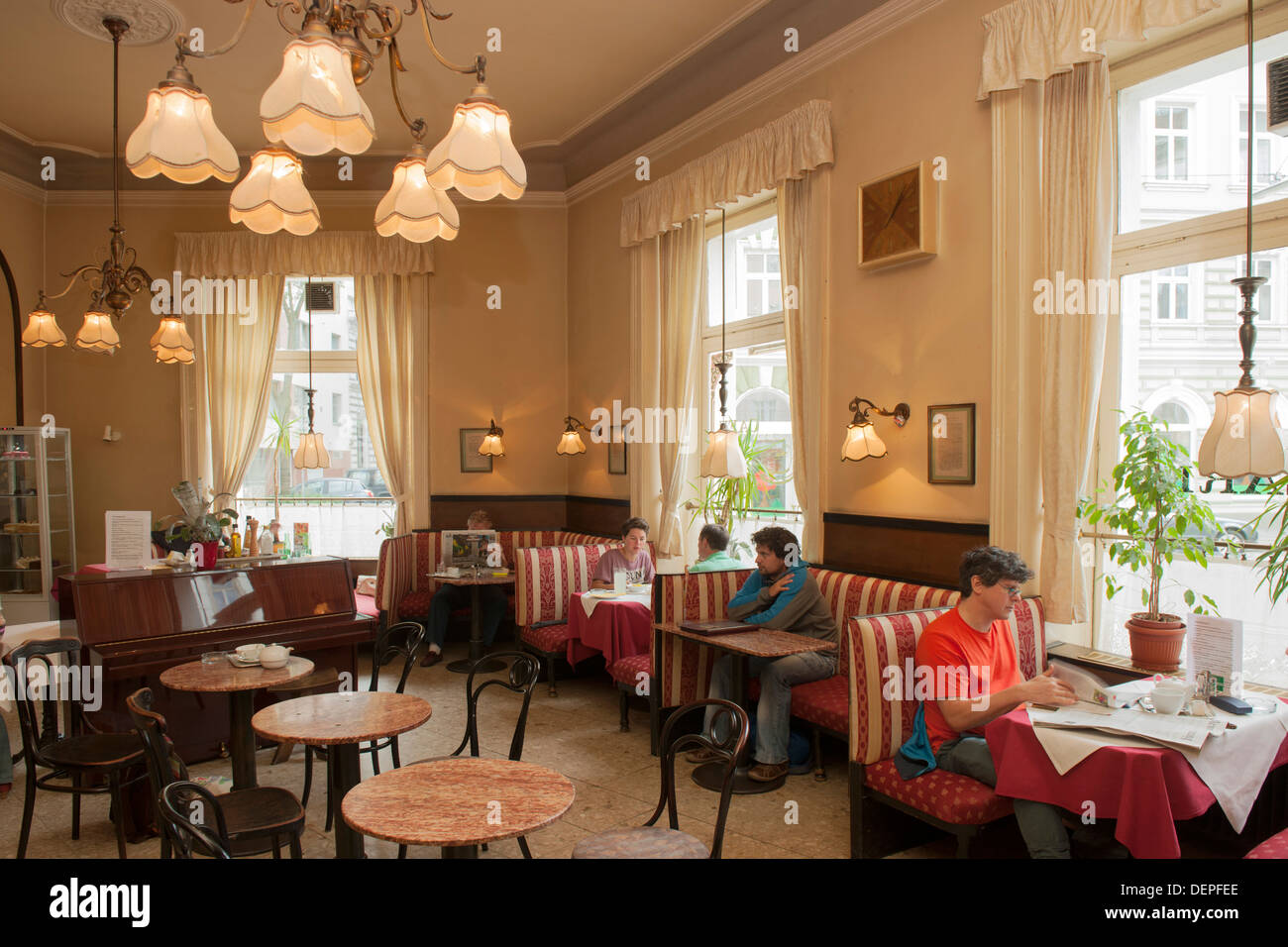 Österreich, Wien 3, Cafe Zartl, Rasumofskygasse Stockfoto