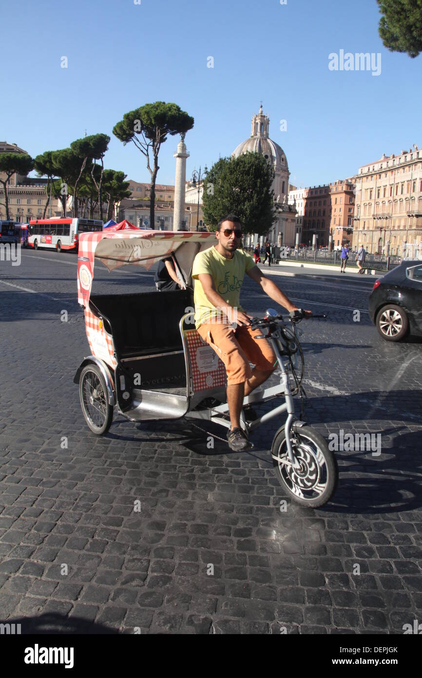 Rom, Italien. 21. September 2013. Die Europäische Mobilitätswoche Event auf der Via dei Fori Imperiali, Rom, Italien Credit: Gari Wyn Williams / Alamy Live News Stockfoto