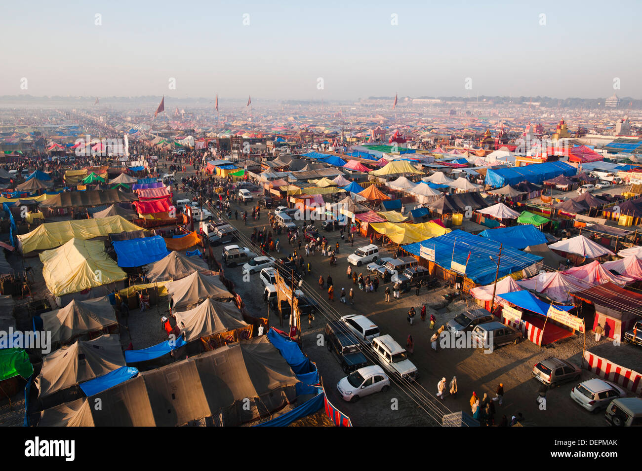 Luftaufnahme des Wohn Zelte im Maha Kumbh, Allahabad, Uttar Pradesh, Indien Stockfoto